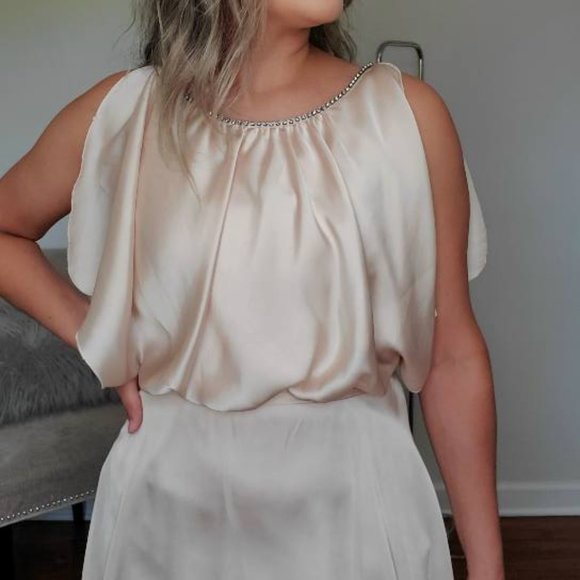 Pearl Pink Satin Dress - Picture 4 of 16